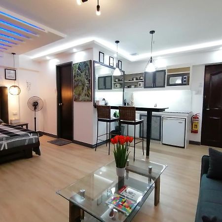Condo Azur Suites E507 Near Airport, Netflix, Stylish, Cozy With Swimming Pool Lapu-Lapu City Eksteriør billede