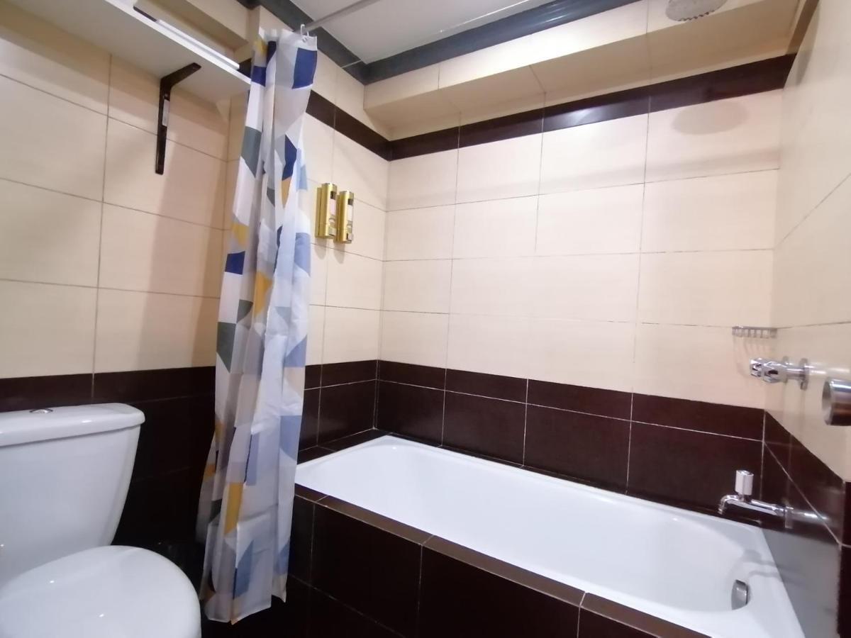 Condo Azur Suites E507 Near Airport, Netflix, Stylish, Cozy With Swimming Pool Lapu-Lapu City Eksteriør billede